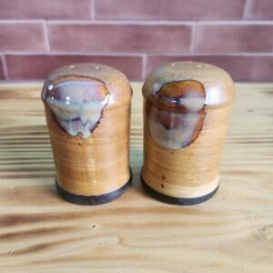 Sango Splash Stoneware Glazed Salt and Pepper Shaker Set in Brown w/ Stoppers